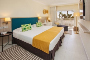 habitacion-doble-deluxe-corallium-dunamar
